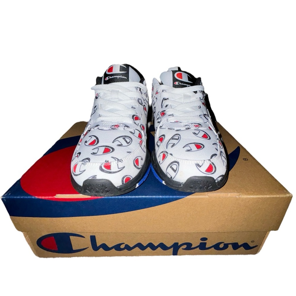 Champion Sneakers